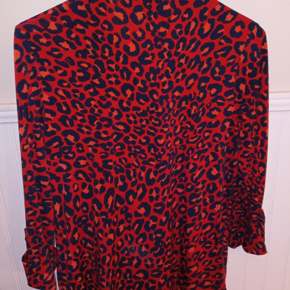 Jones Signature Leopard Print Blouse - Picture 4 of 4